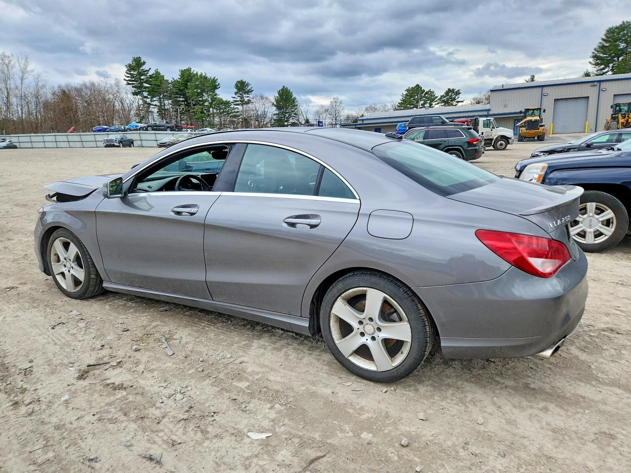 2016 Mercedes-Benz Cla 250 4Matic - zdjęcie 2