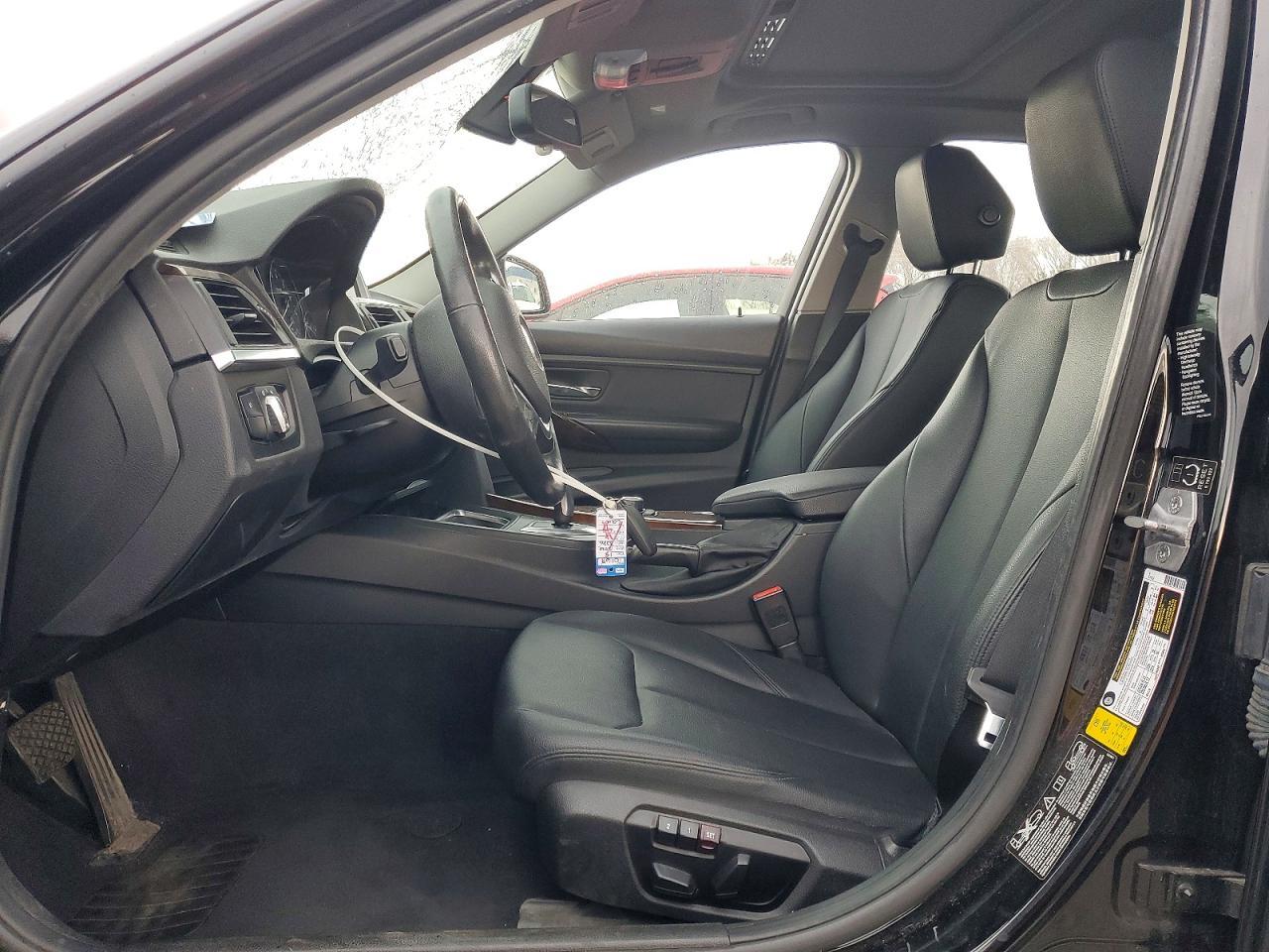 2015 BMW Seria 3 328i - zdjęcie 7