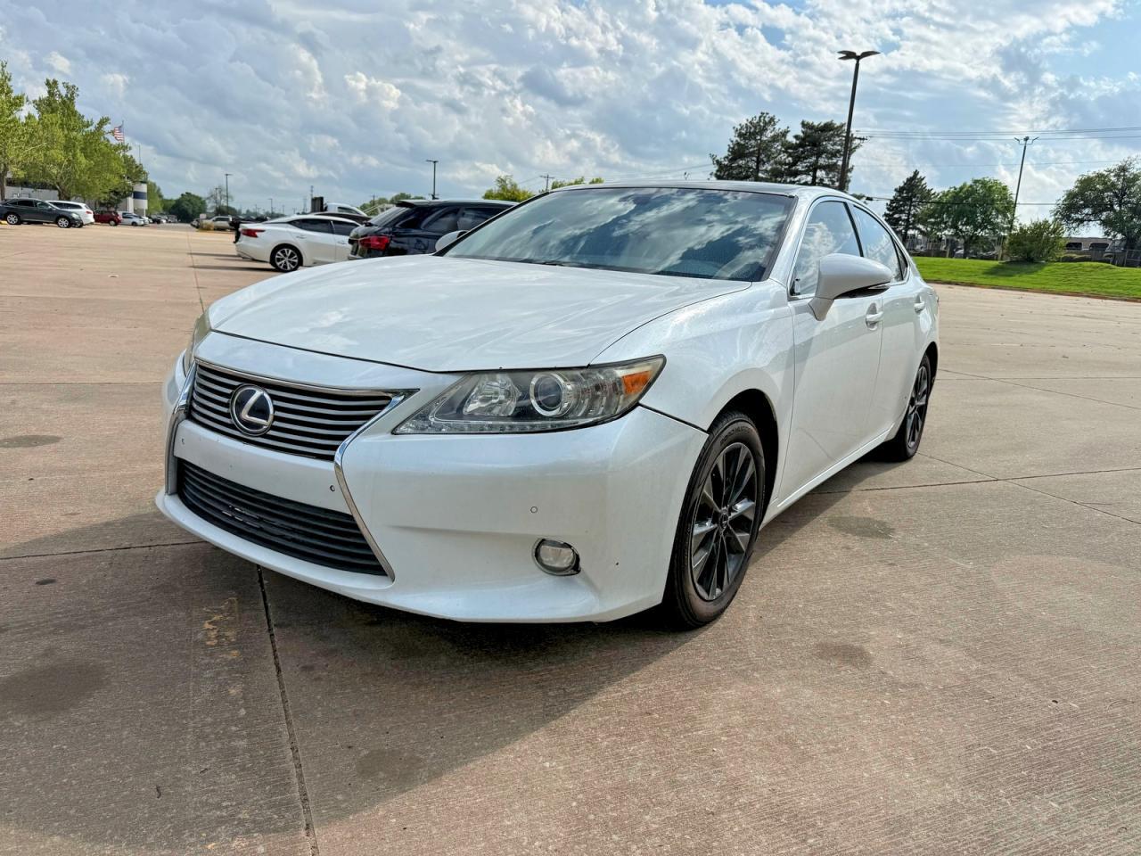 2015 Lexus Es 300H - zdjęcie 2