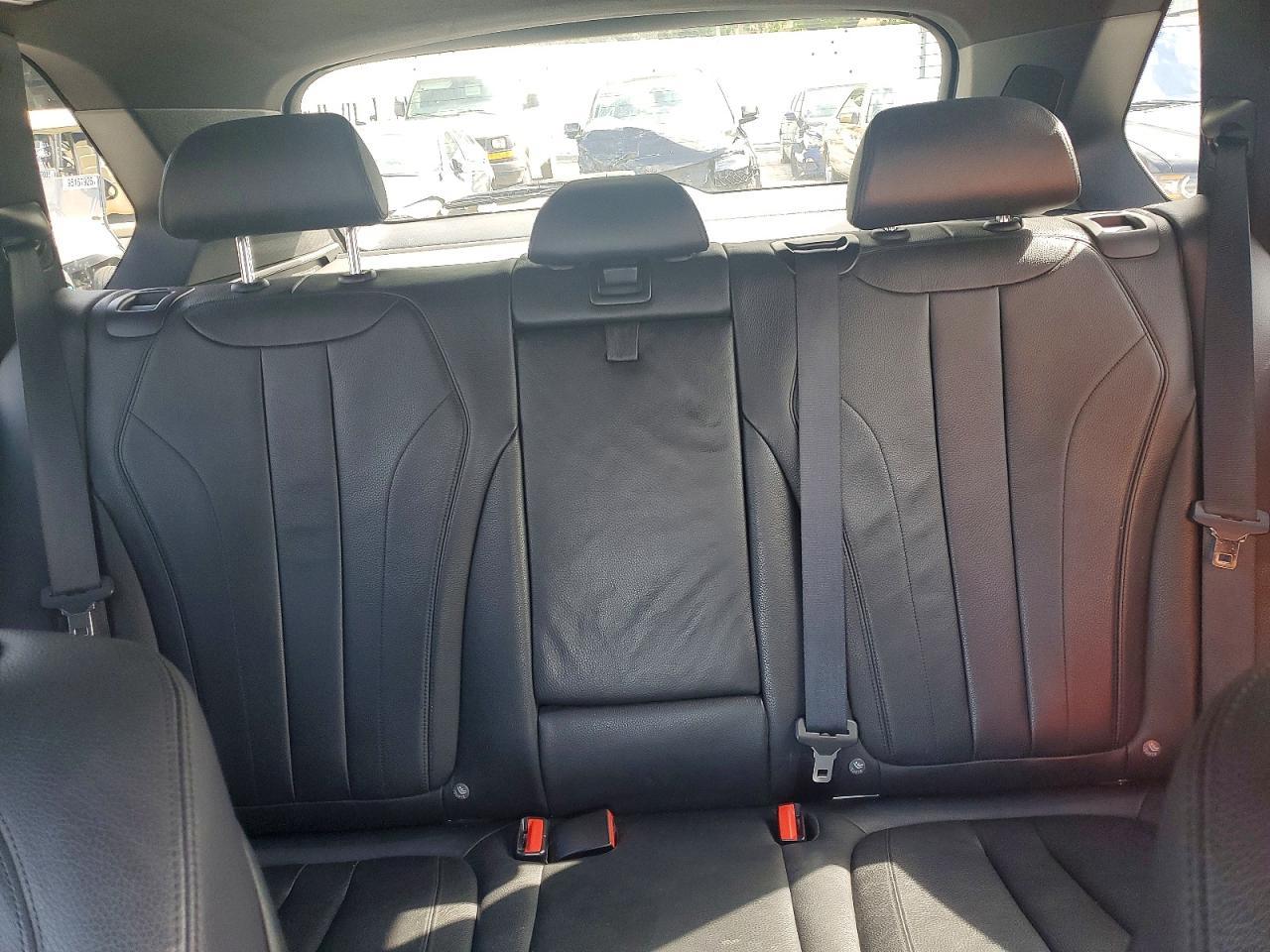 2017 BMW X5 Sdrive35I - zdjęcie 10