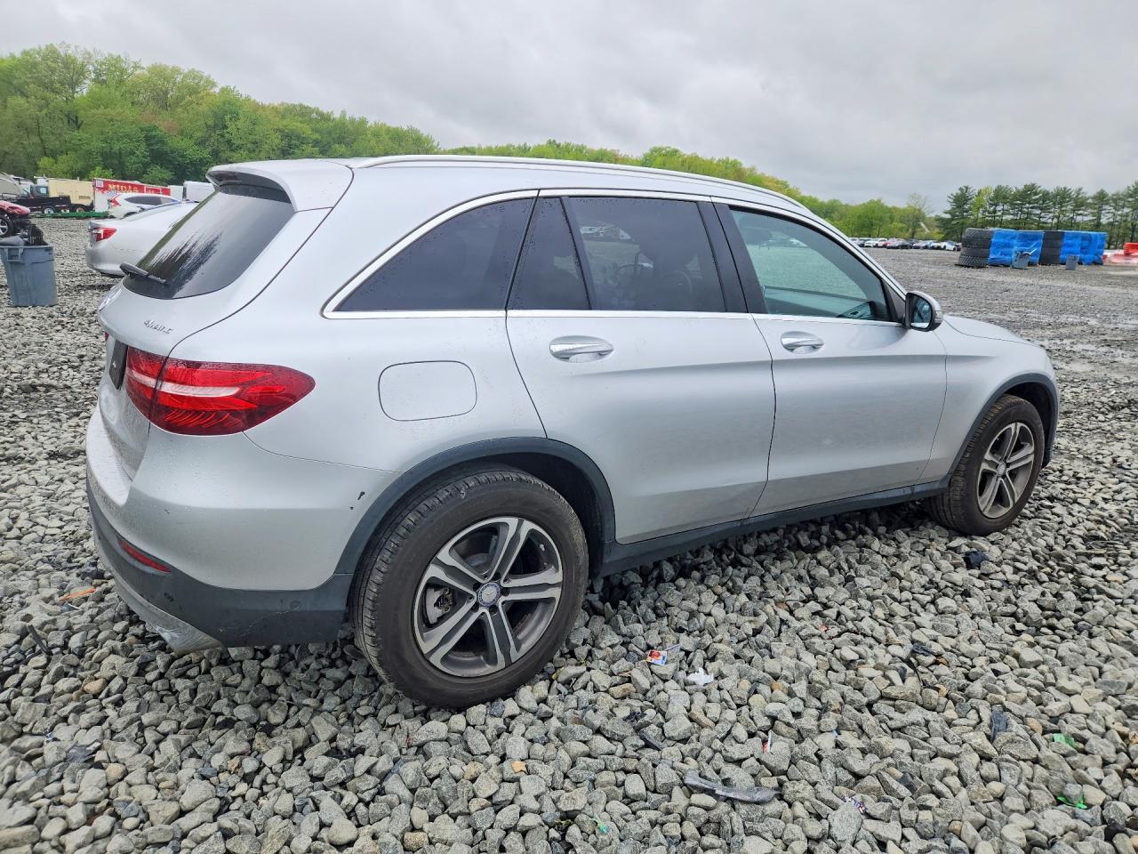 2017 Mercedes-Benz Glc 300 4Matic - zdjęcie 3