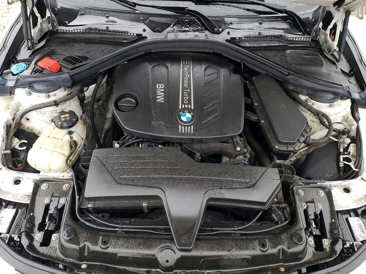 2018 BMW 328 D xDrive - zdjęcie 11