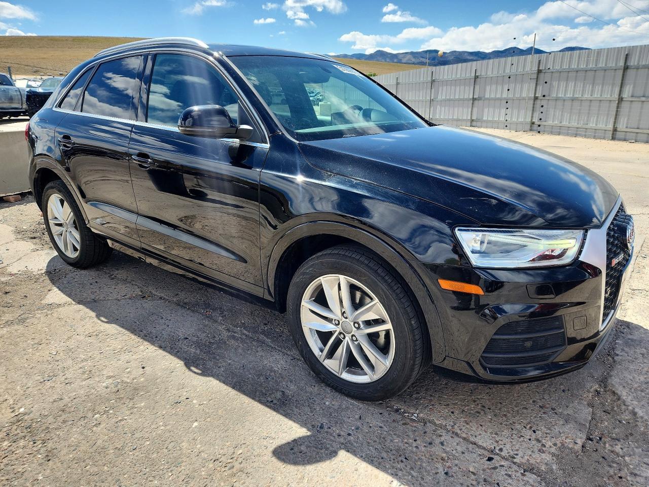 2016 Audi Q3 Premium Plus - zdjęcie 4