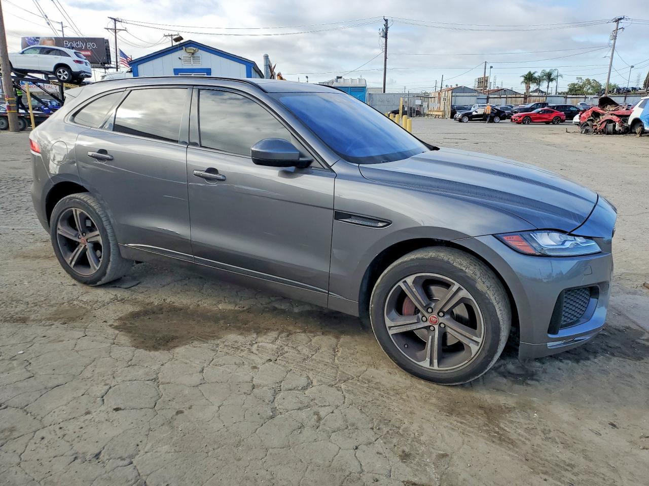 2017 Jaguar F-Pace S - zdjęcie 4