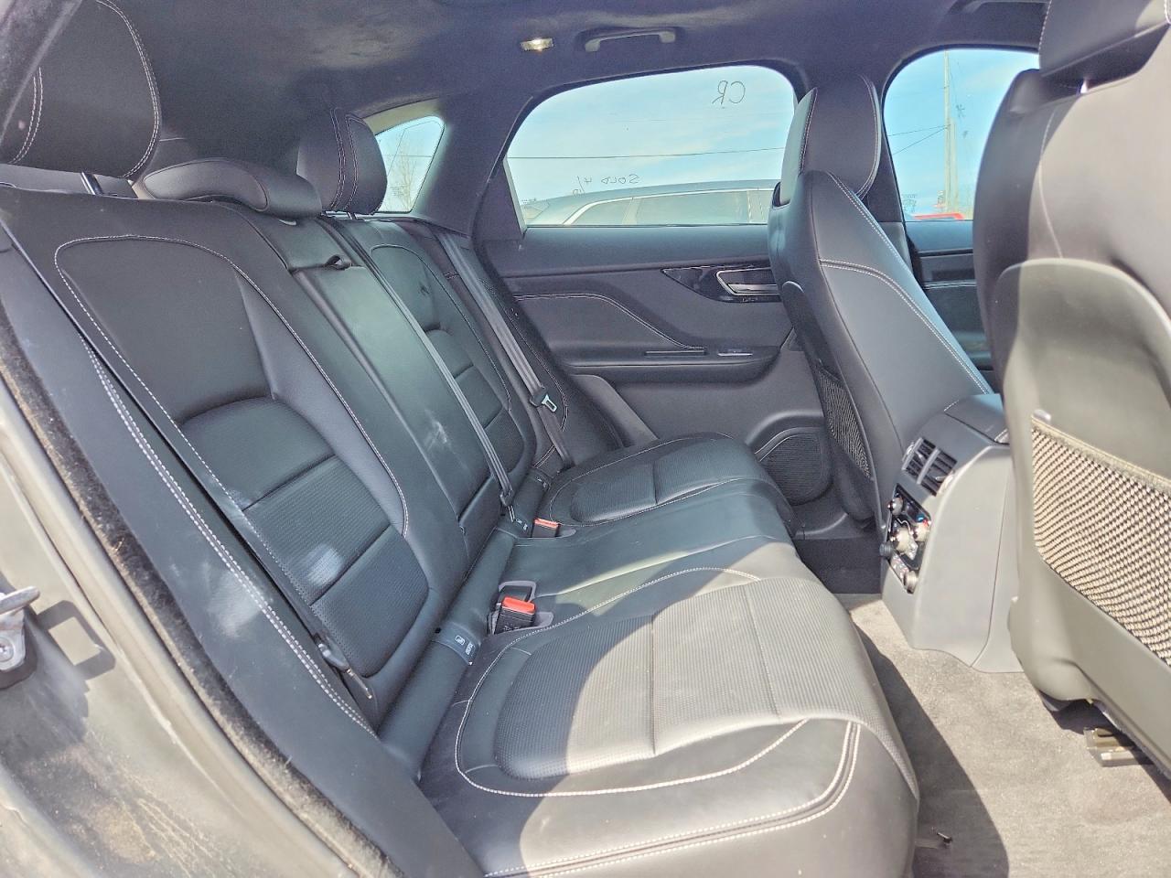 2017 Jaguar F-Pace S - zdjęcie 11