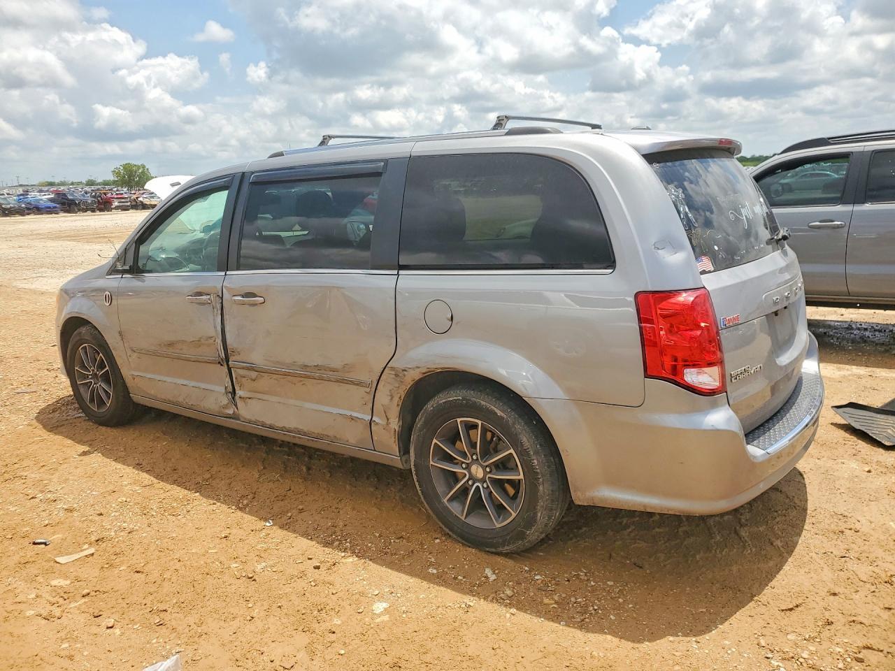 2017 Dodge Grand Caravan Sxt - zdjęcie 2