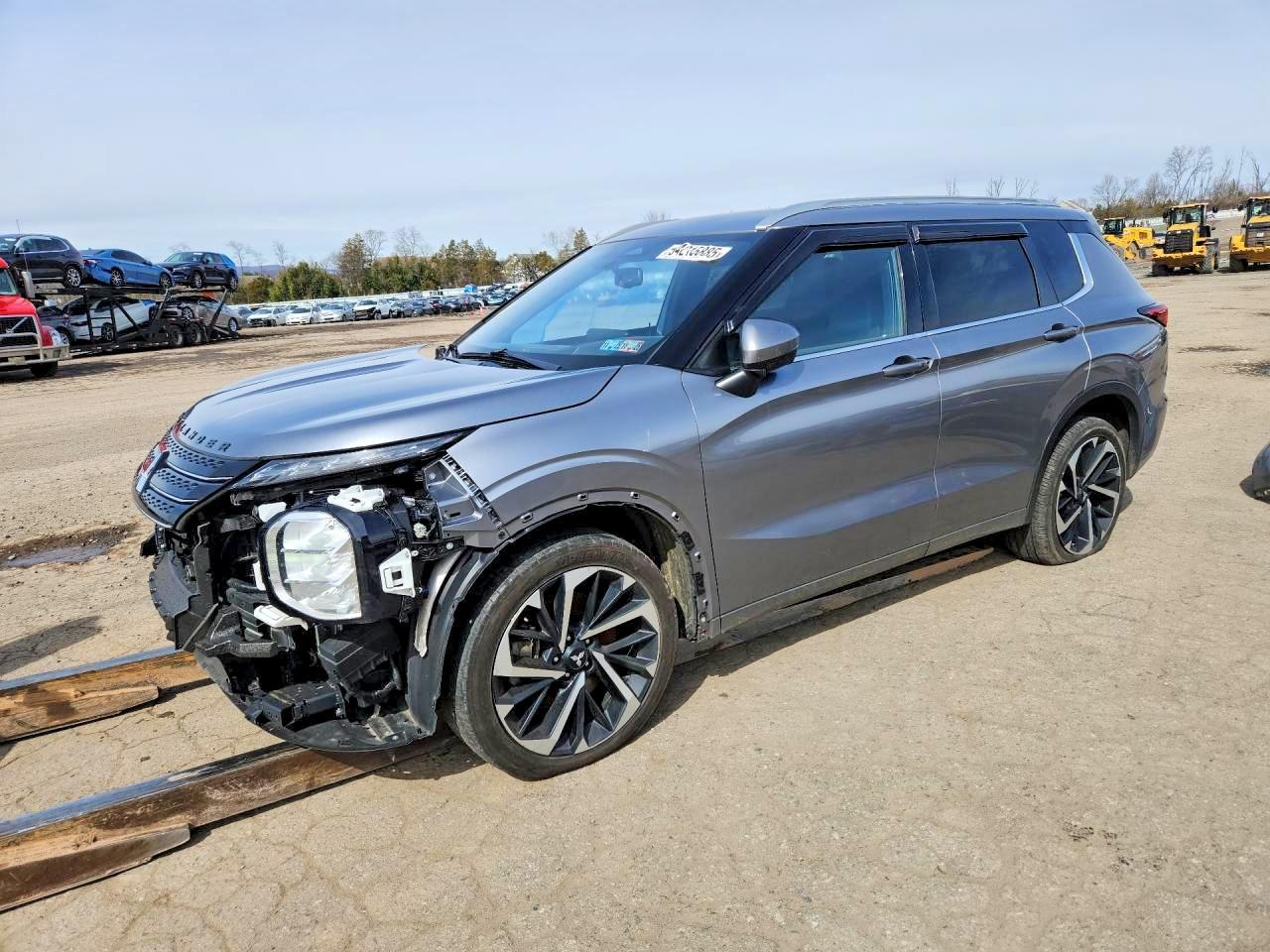 2022 Mitsubishi Outlander Sel - zdjęcie główne