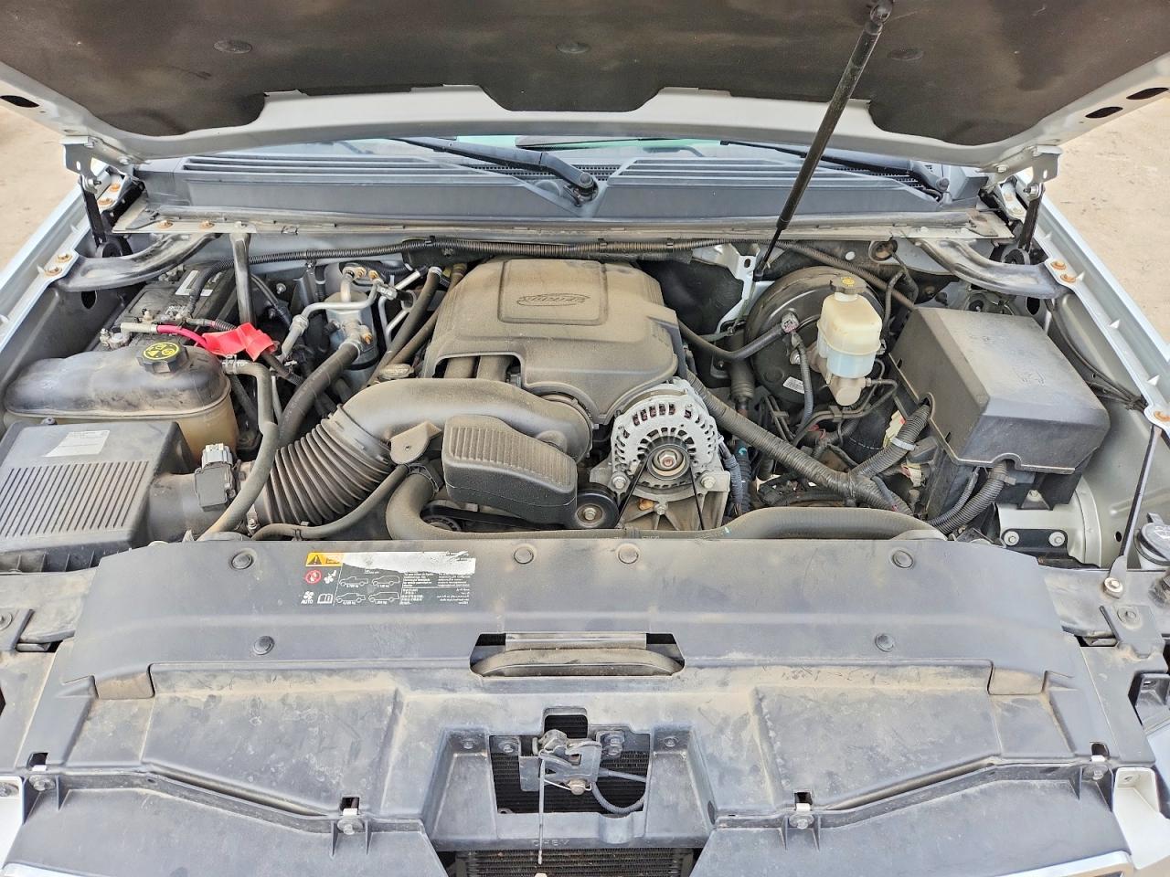 2013 Chevrolet Tahoe K1500 Lt - zdjęcie 12