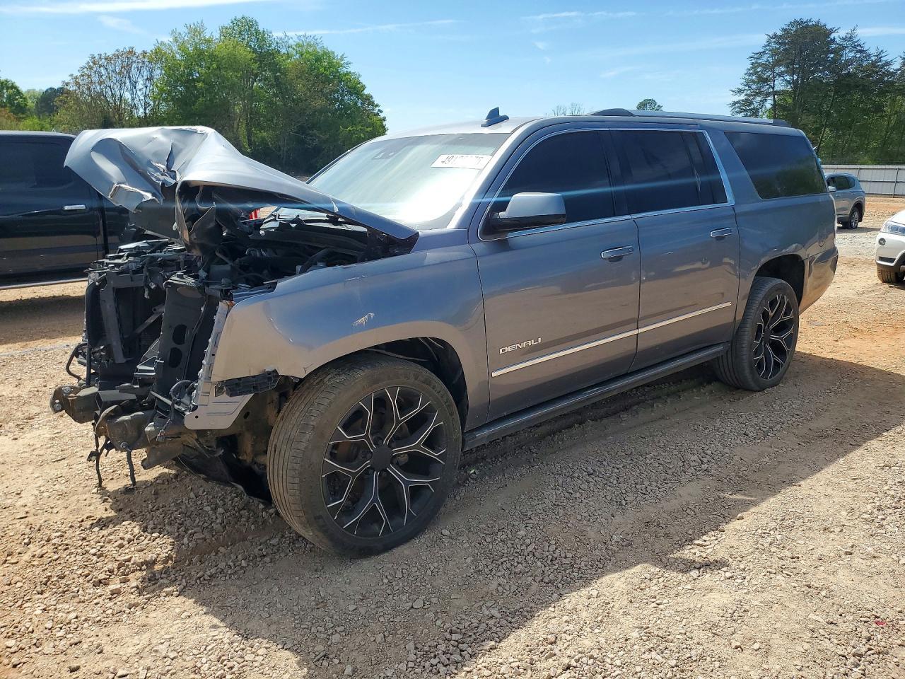 2018 GMC Yukon Xl Denali - zdjęcie główne