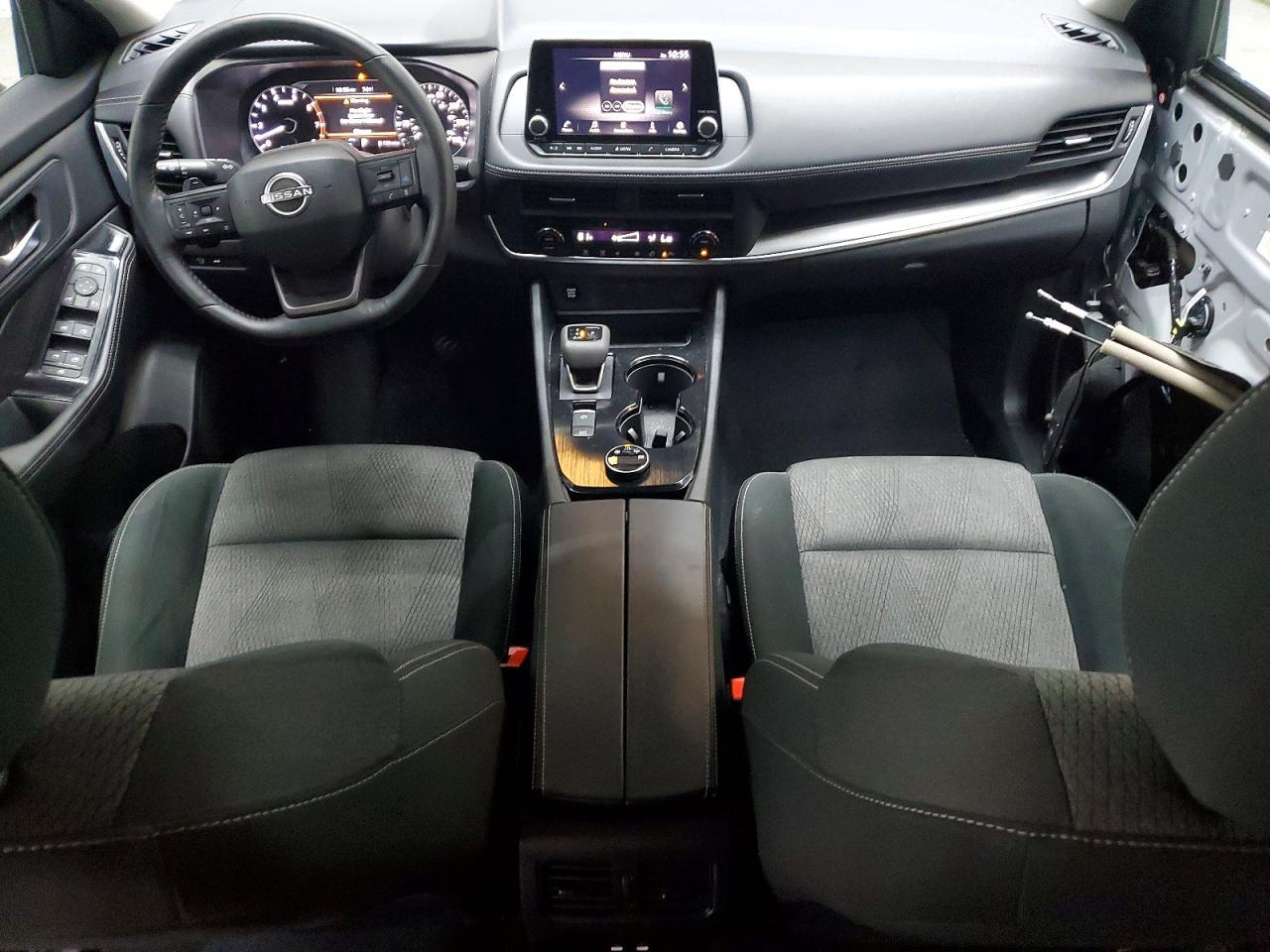 2025 Nissan Rogue Sv - zdjęcie 8