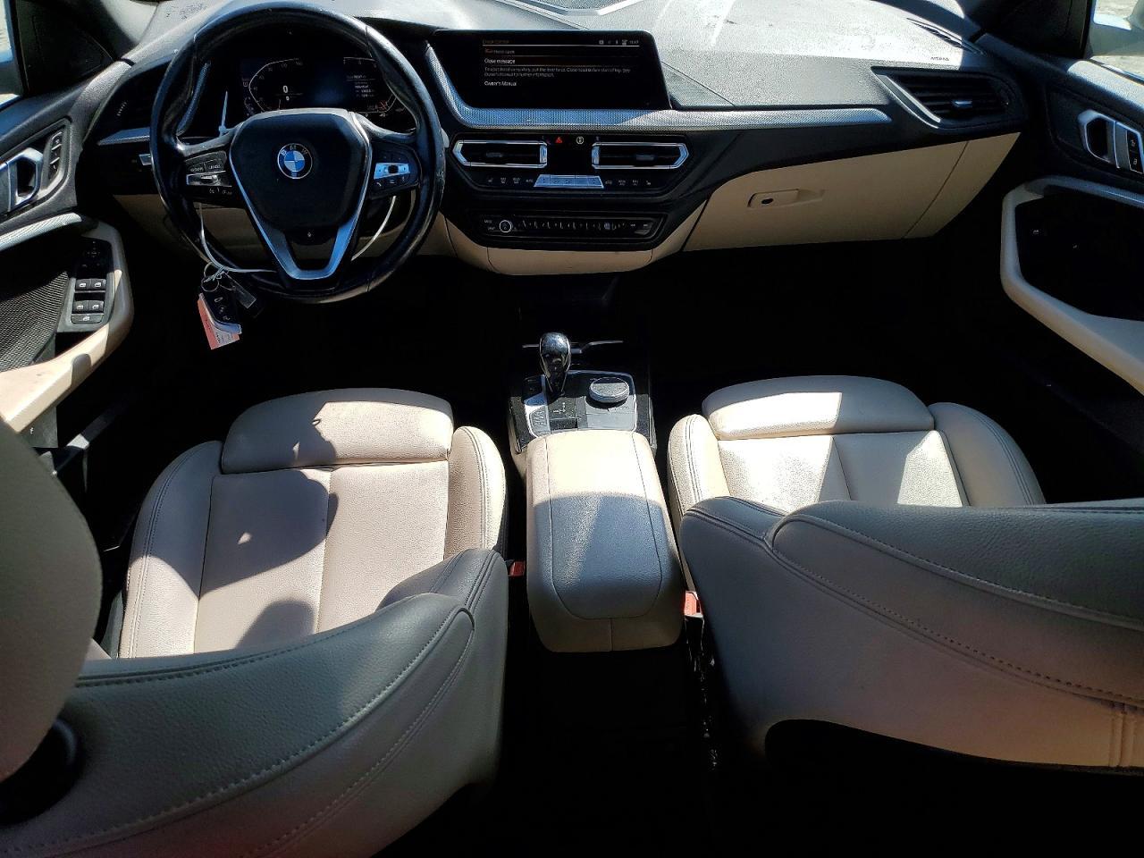 2022 BMW 228Xi - zdjęcie 8