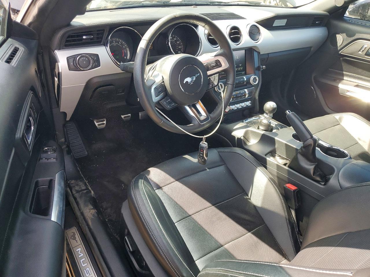 2015 Ford Mustang Gt - zdjęcie 8
