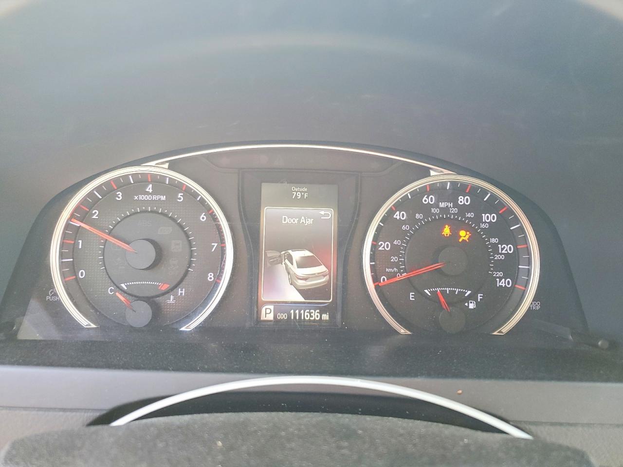 2015 Toyota Camry Se - zdjęcie 9