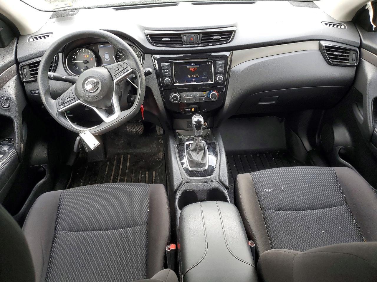 2020 Nissan Rogue Sport S - zdjęcie 8