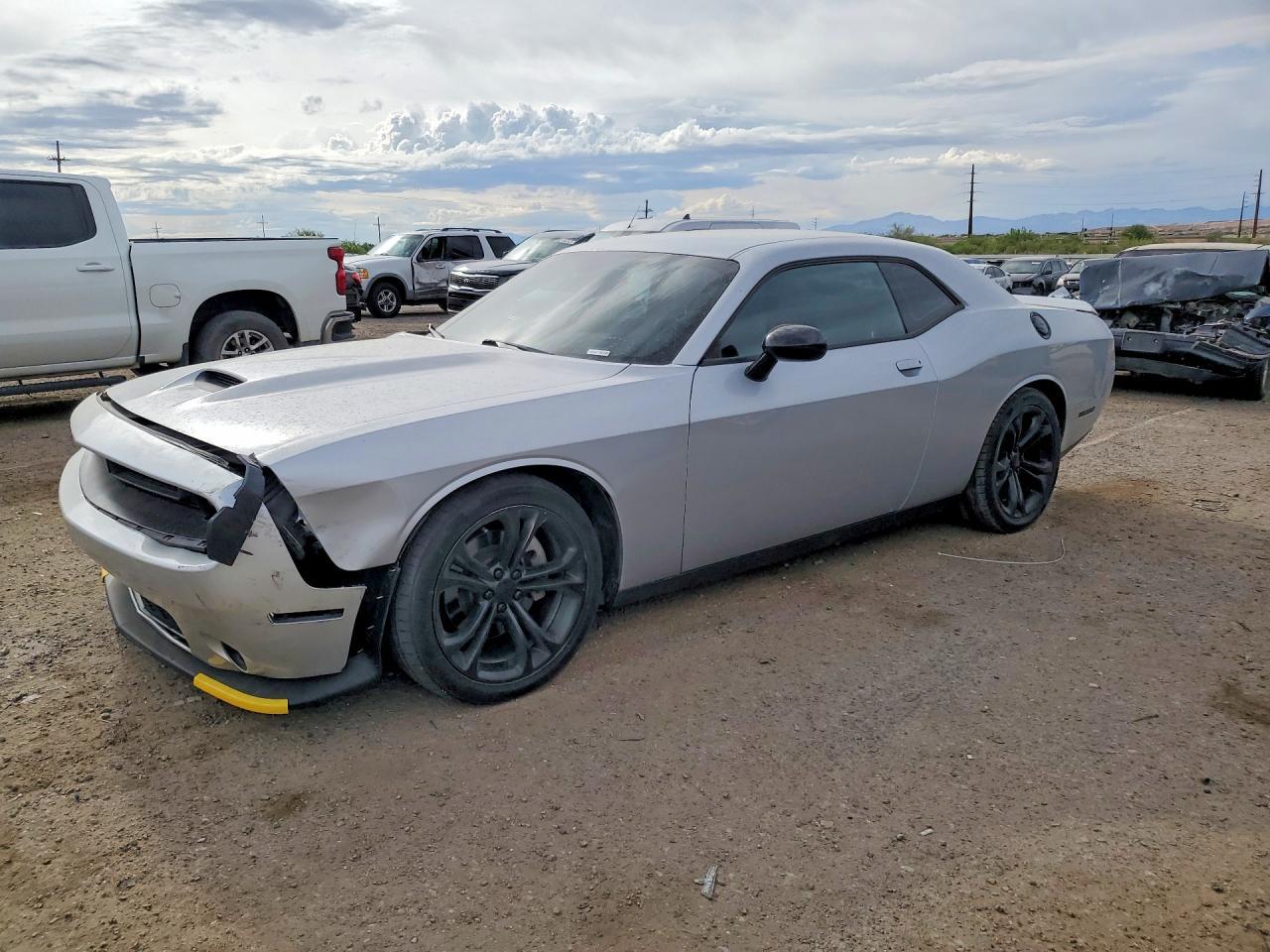 2021 Dodge Challenger R - zdjęcie główne