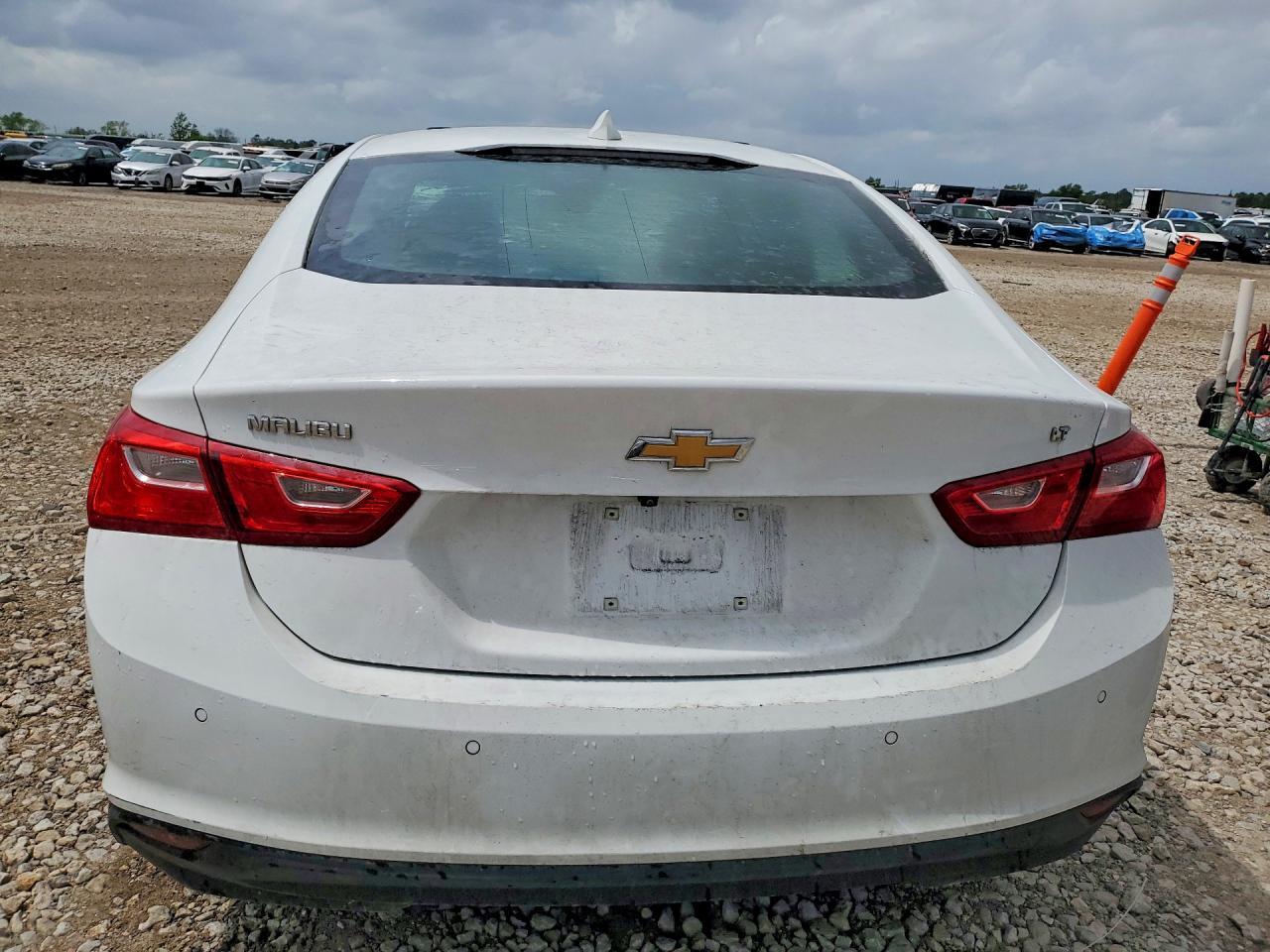 2024 Chevrolet Malibu Lt - zdjęcie 6