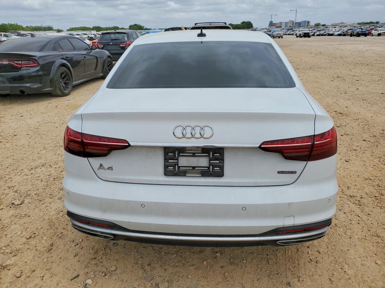 2021 Audi A4 Premium Plus 45 - zdjęcie 6