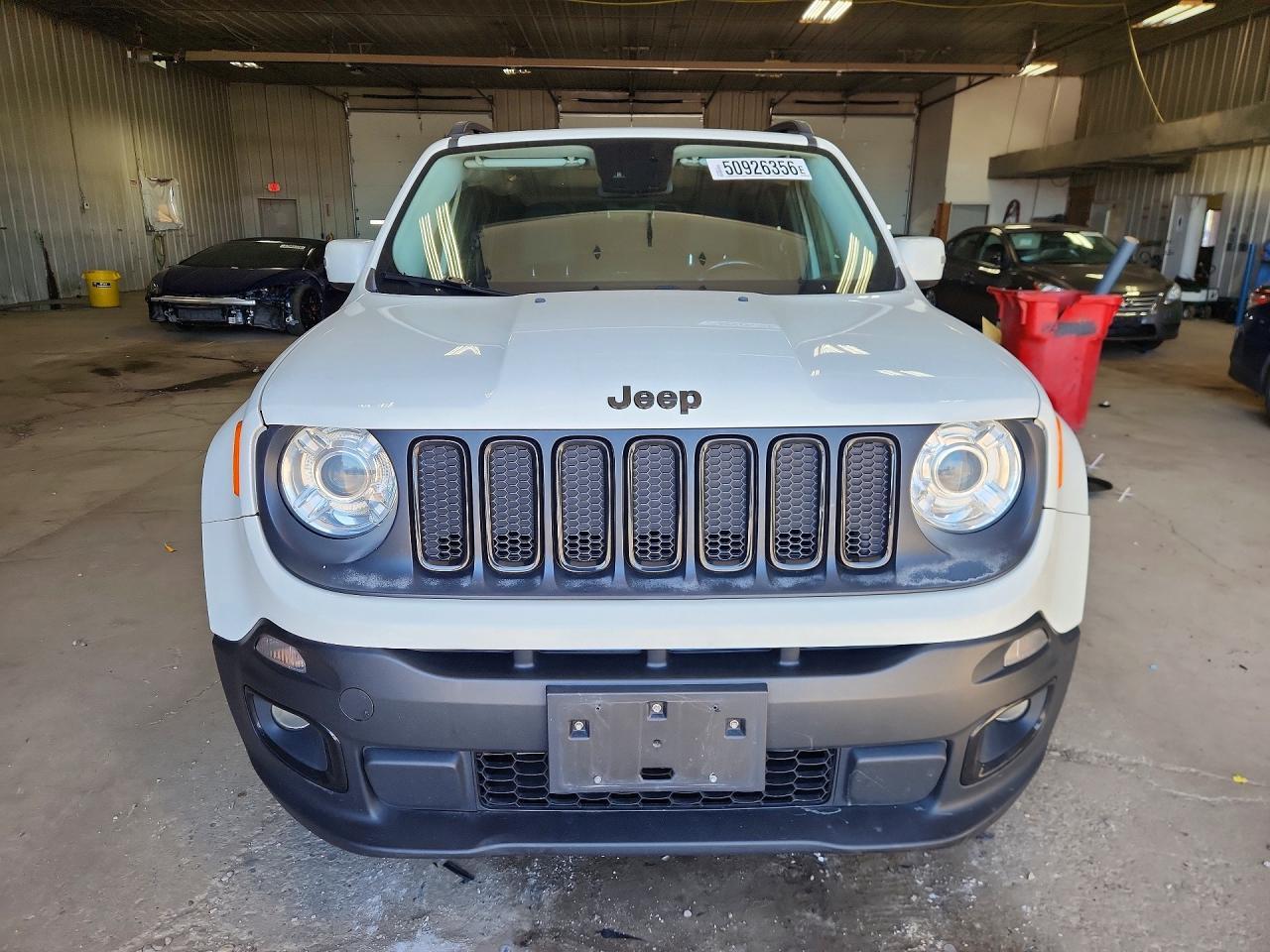2017 Jeep Renegade Latitude - zdjęcie 5