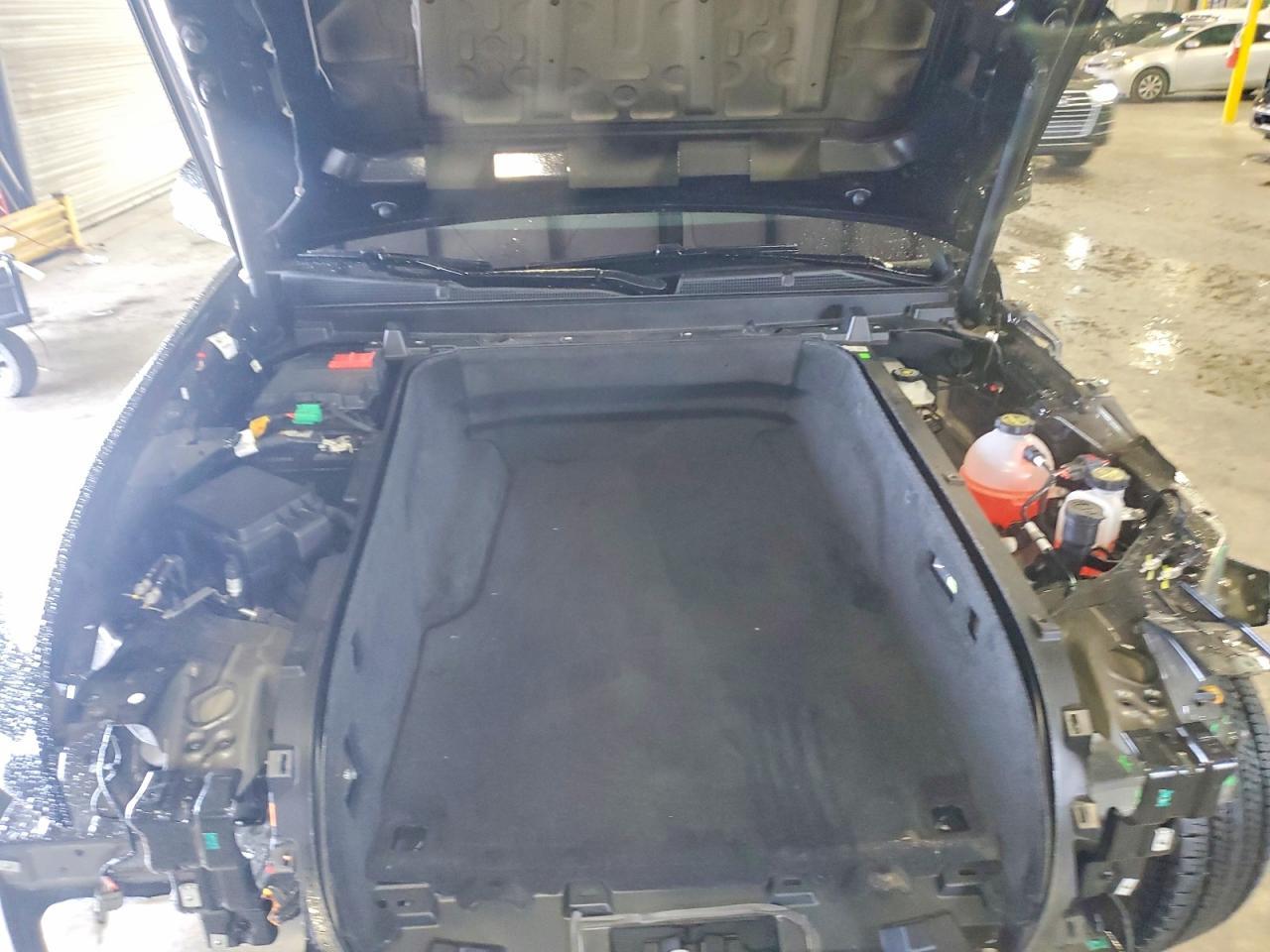 2025 Cadillac Escalade - zdjęcie 12