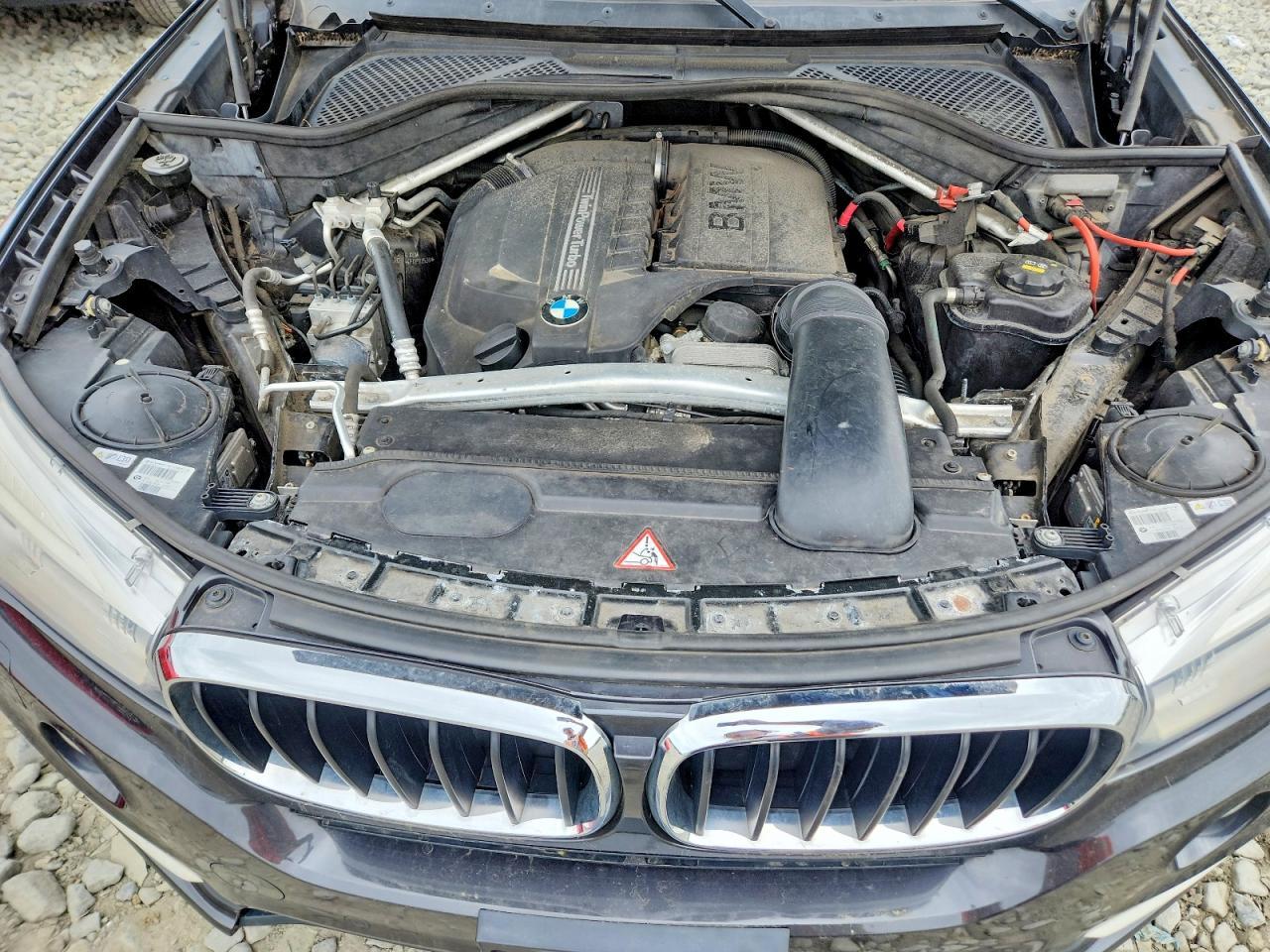 2015 BMW X5 xDrive35I - zdjęcie 11