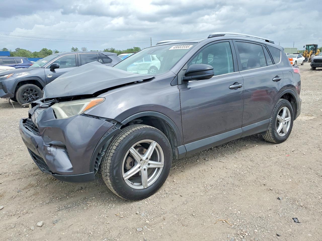 2017 Toyota Rav4 Le - zdjęcie główne