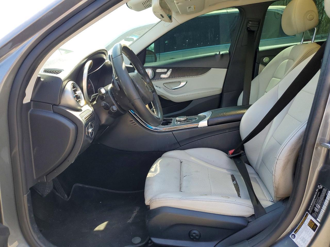 2017 Mercedes-Benz C 300 4Matic - zdjęcie 7