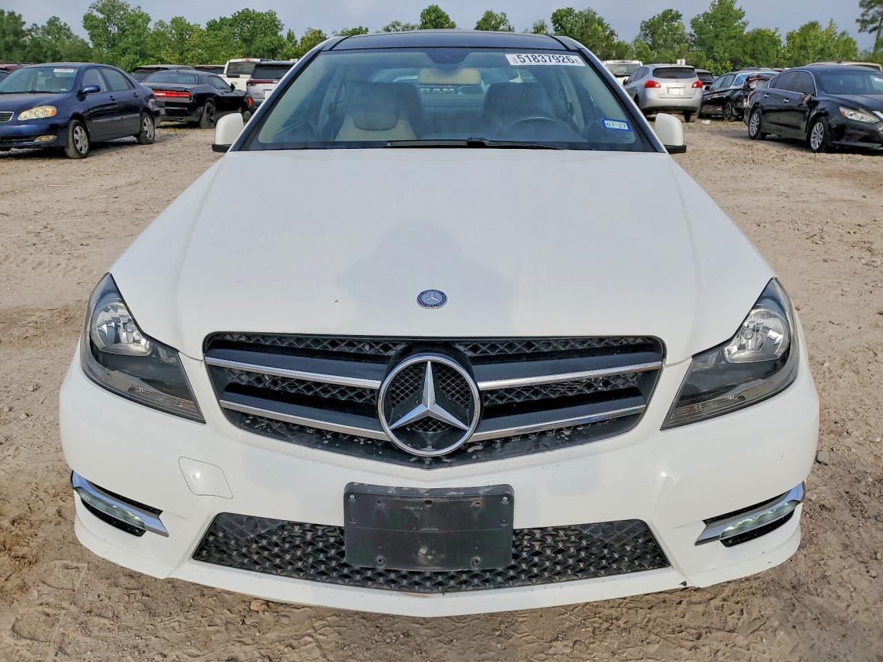 2014 Mercedes-Benz C 250 - zdjęcie 5