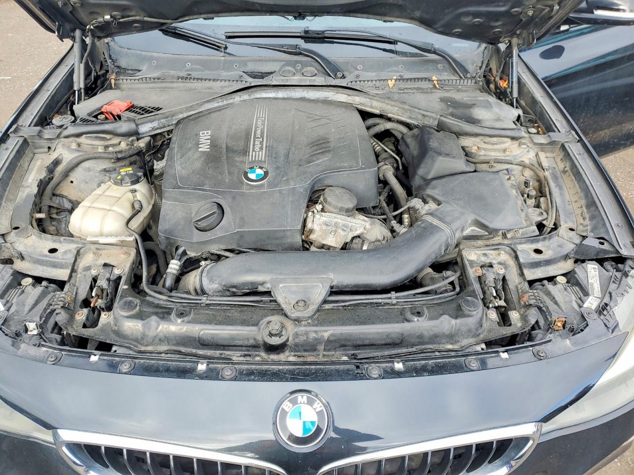 2015 BMW 335 Xigt - zdjęcie 11