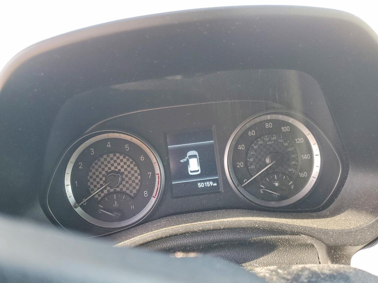 2020 Hyundai Veloster 2.0L - zdjęcie 9