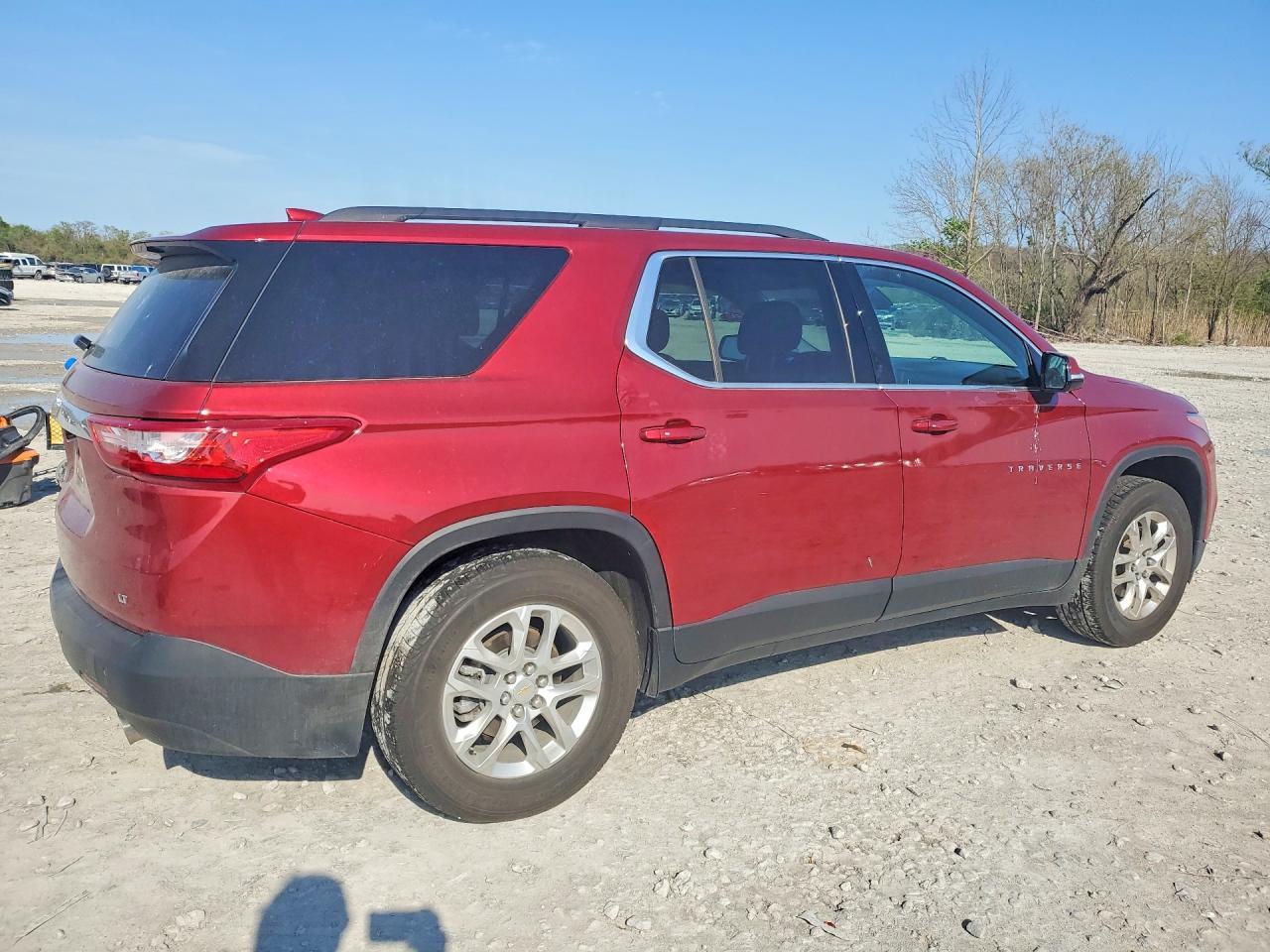 2020 Chevrolet Traverse Lt - zdjęcie 3