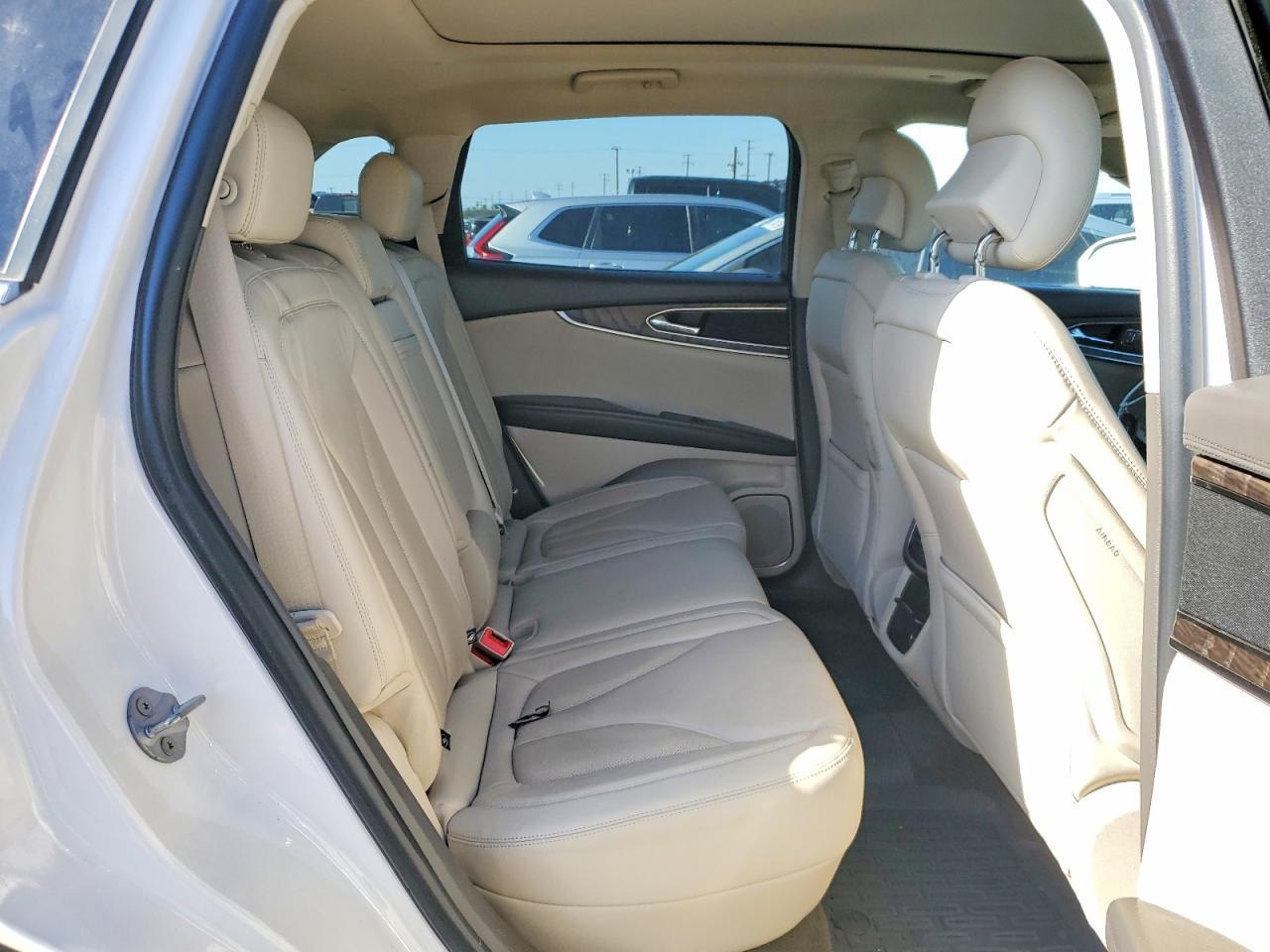 2019 Lincoln Nautilus Select - zdjęcie 11