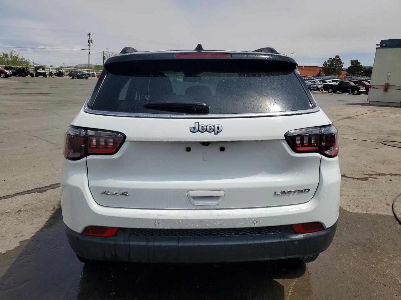 2025 Jeep Compass Limited - zdjęcie 6