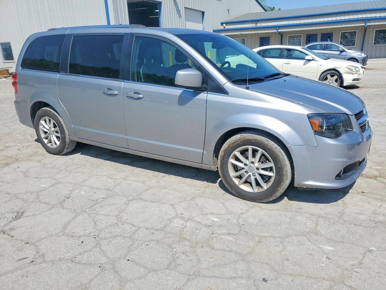 2018 Dodge Grand Caravan Sxt - zdjęcie 4
