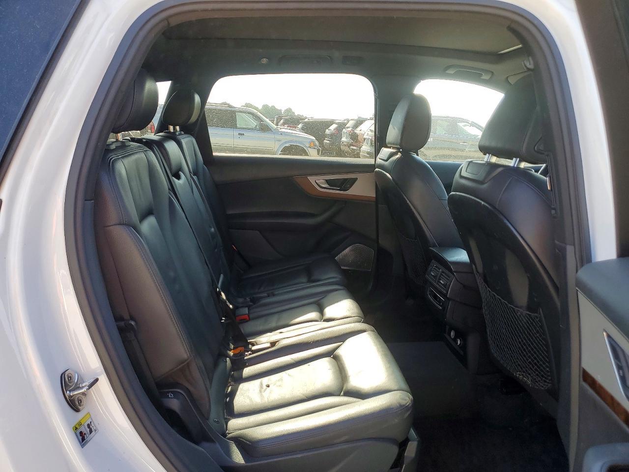 2018 Audi Q7 Premium Plus - zdjęcie 11
