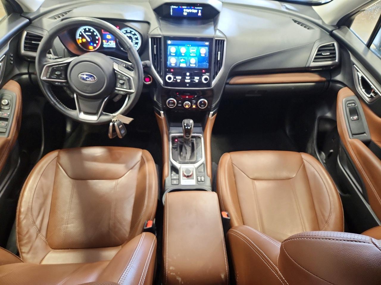 2021 Subaru Forester Touring - zdjęcie 8