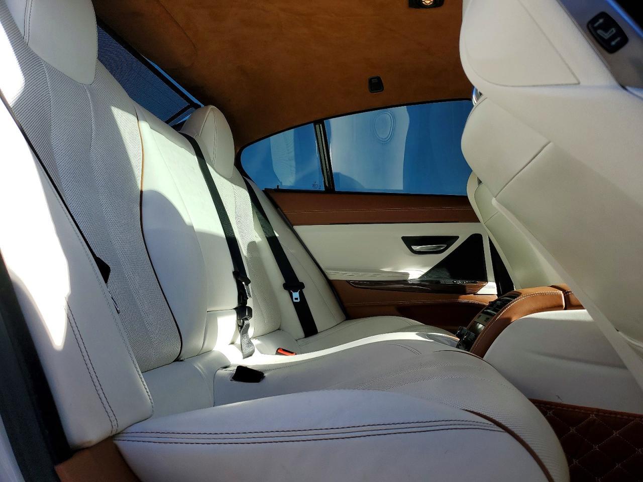 2016 BMW 640 I Gran Coupe - zdjęcie 10