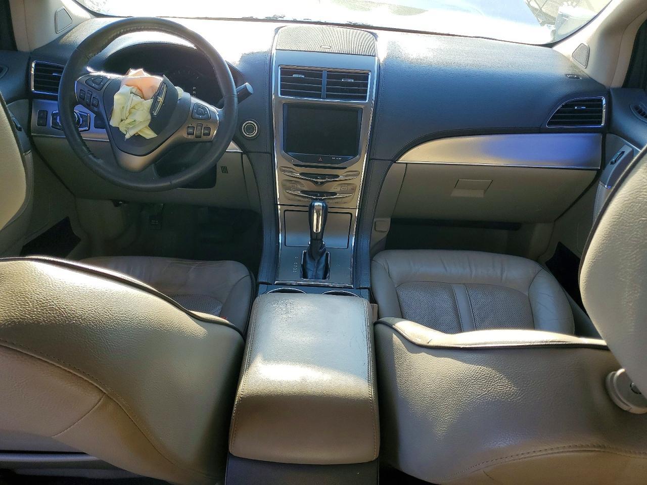 2013 Lincoln Townhouse Mkx - zdjęcie 8