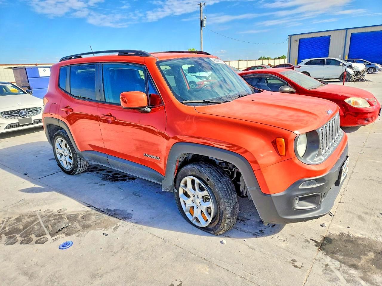 2018 Jeep Renegade Latitude - zdjęcie 4