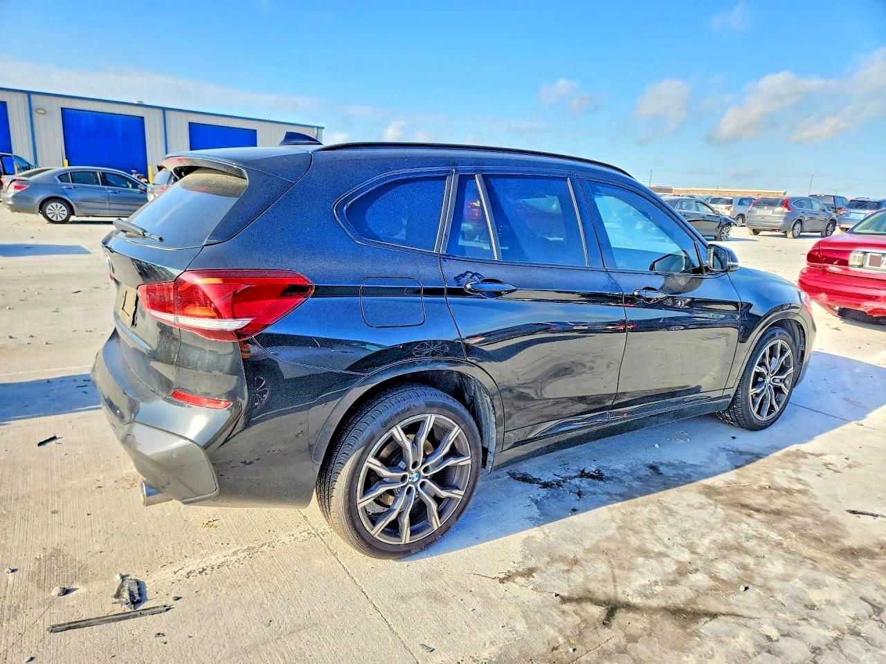 2021 BMW X1 Sdrive28I - zdjęcie 3