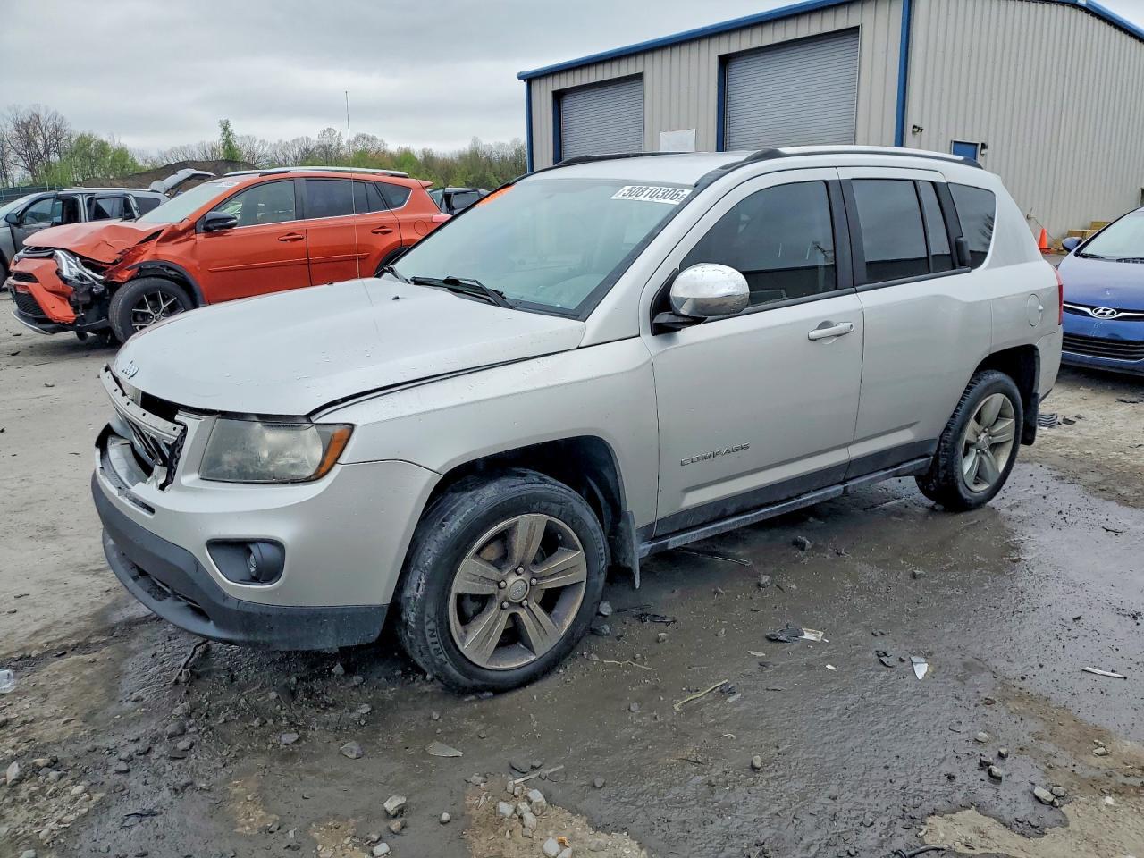 2014 Jeep Compass Sport - zdjęcie główne