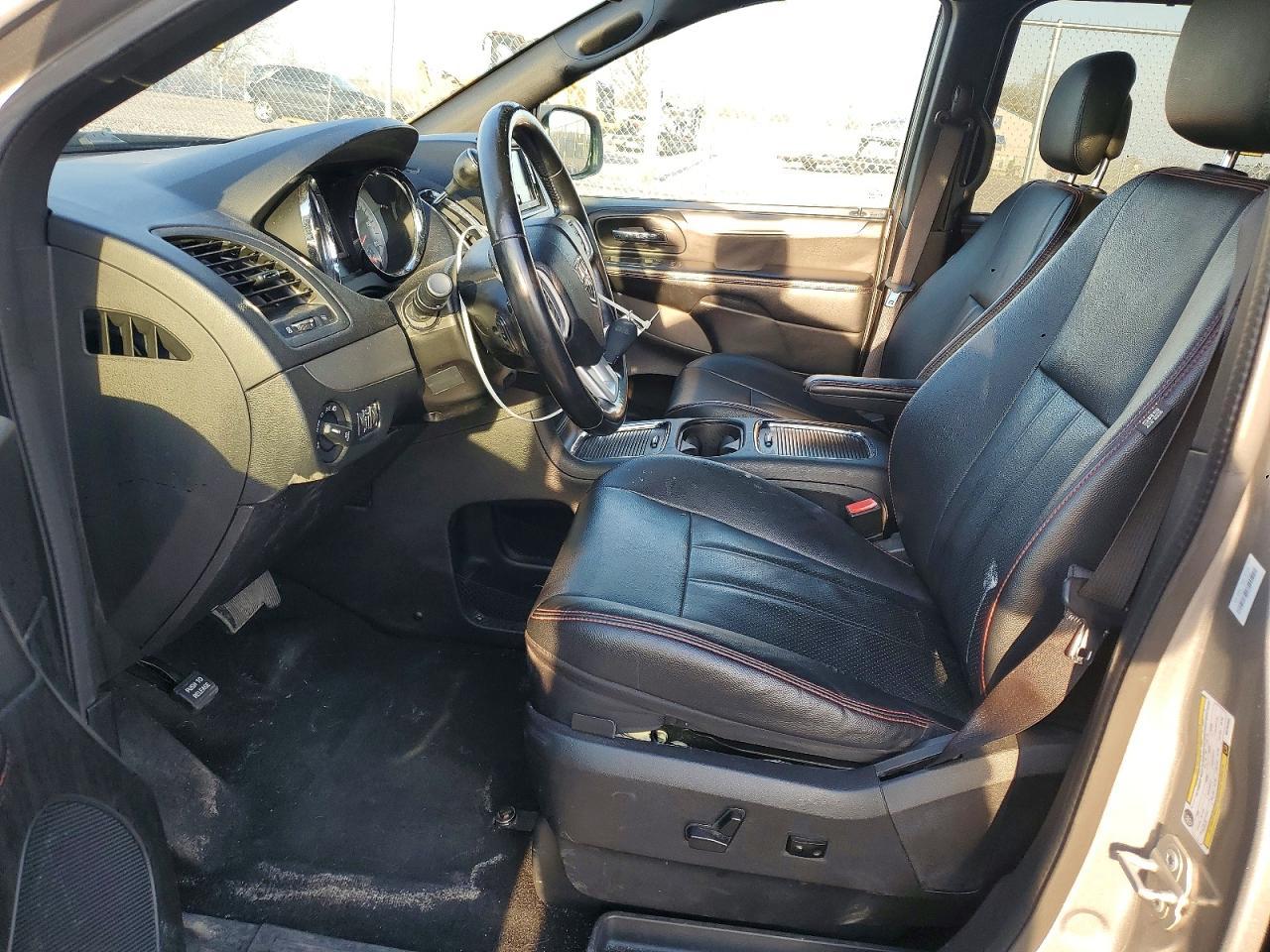 2019 Dodge Grand Caravan Gt - zdjęcie 7