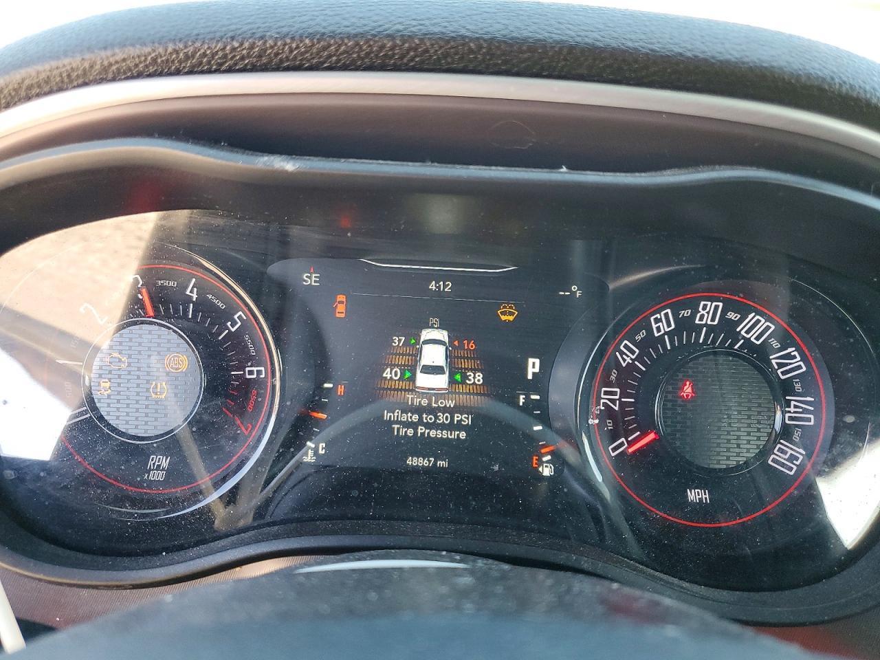 2022 Dodge Challenger Sxt - zdjęcie 9