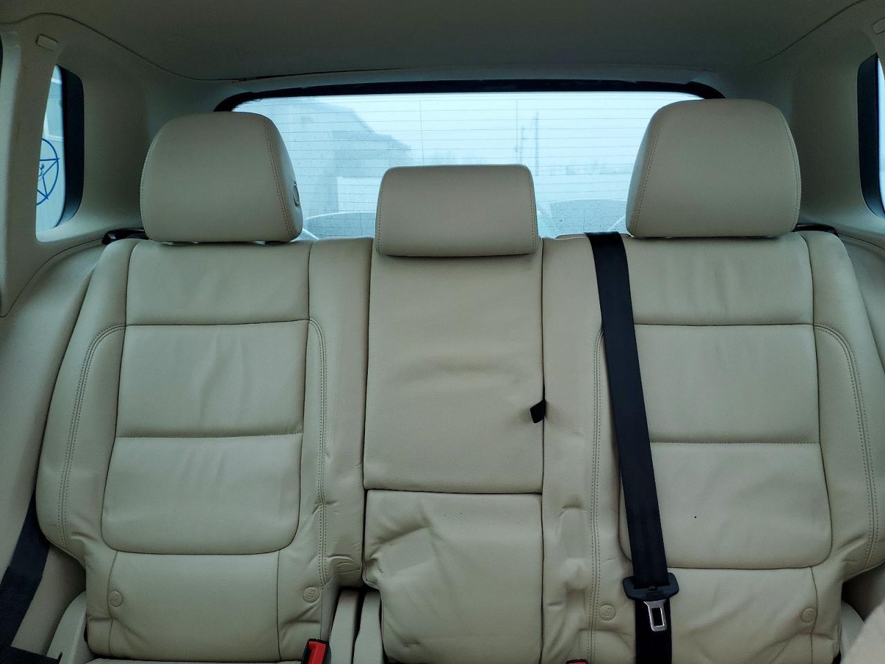 2016 Volkswagen Tiguan S - zdjęcie 10