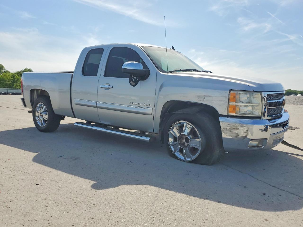 2013 Chevrolet Silverado C1500 Lt - zdjęcie 4