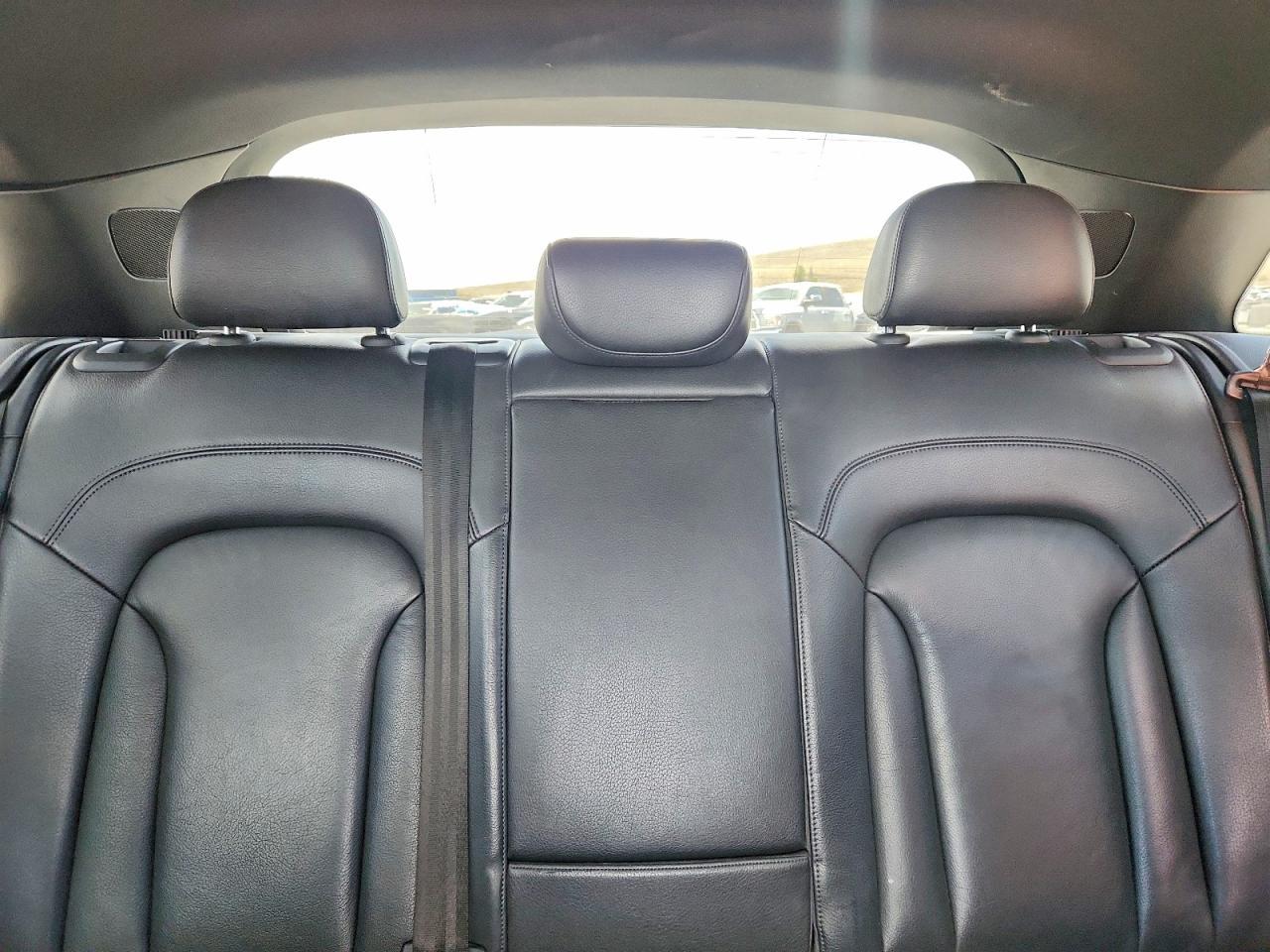 2016 Audi Q3 Premium Plus - zdjęcie 10