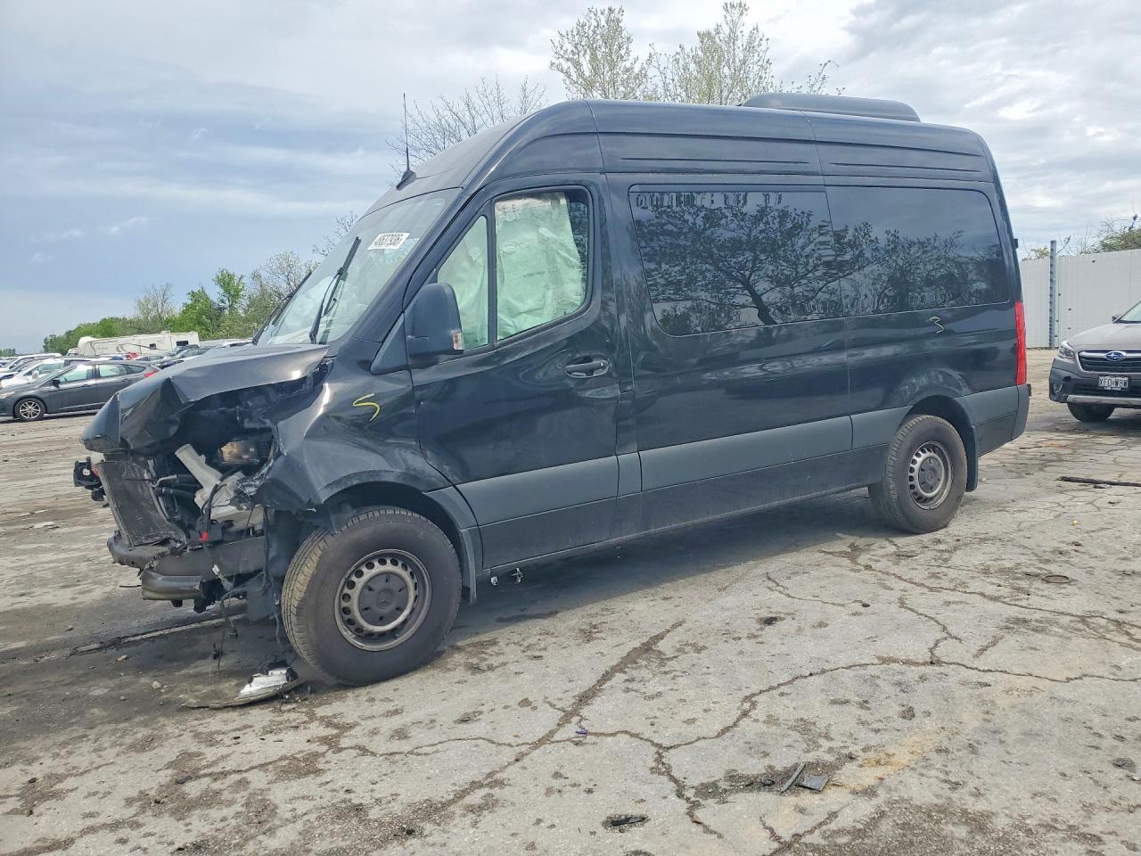 2024 Mercedes Benz Sprinter 2500 - zdjęcie główne