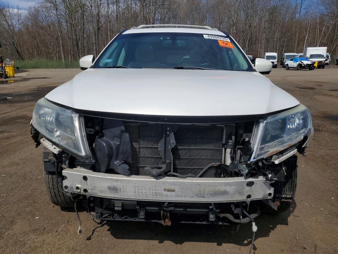 2014 Nissan Pathfinder Hybrid Sv - zdjęcie 5