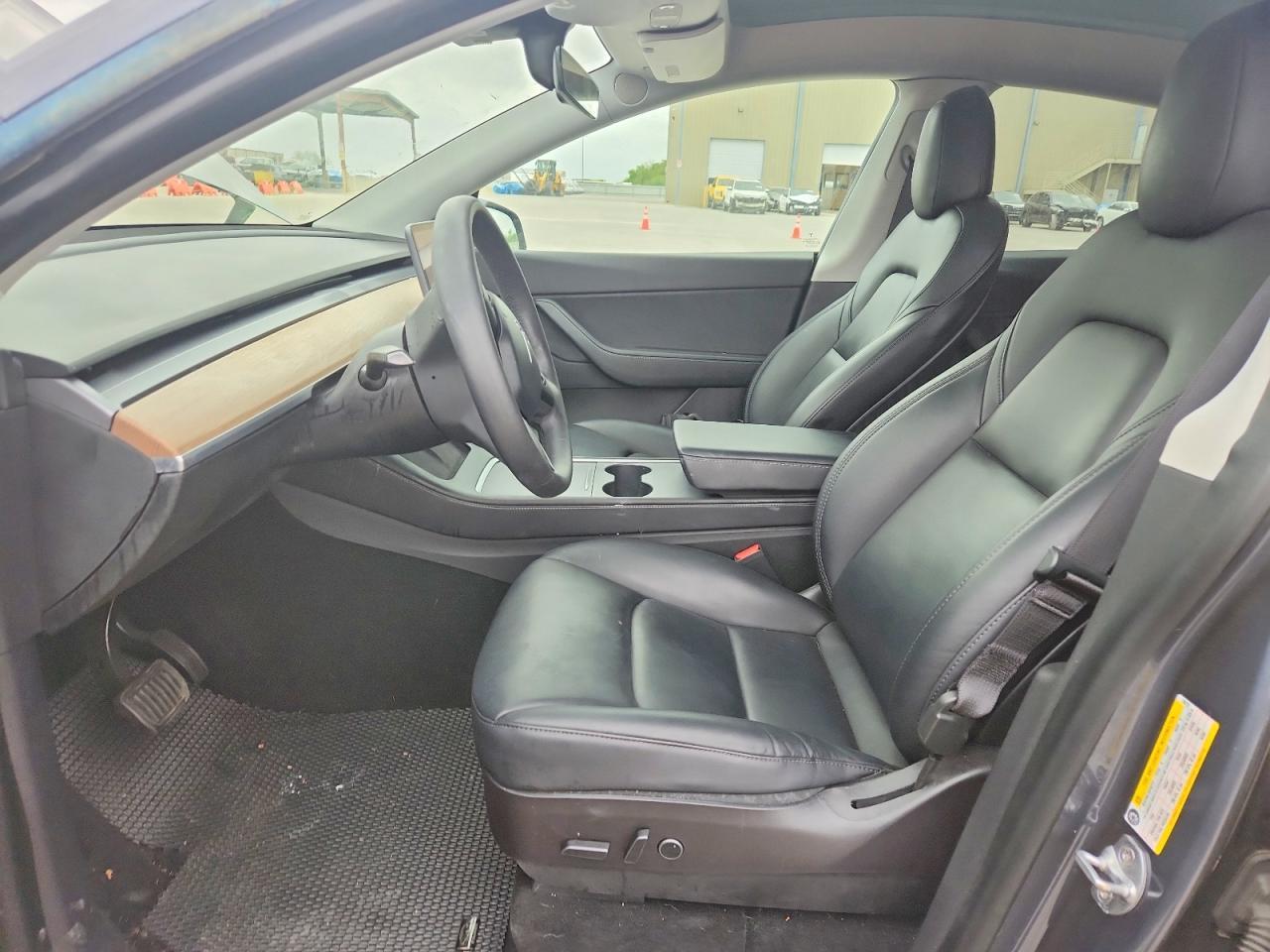 2021 Tesla Model Y - zdjęcie 7