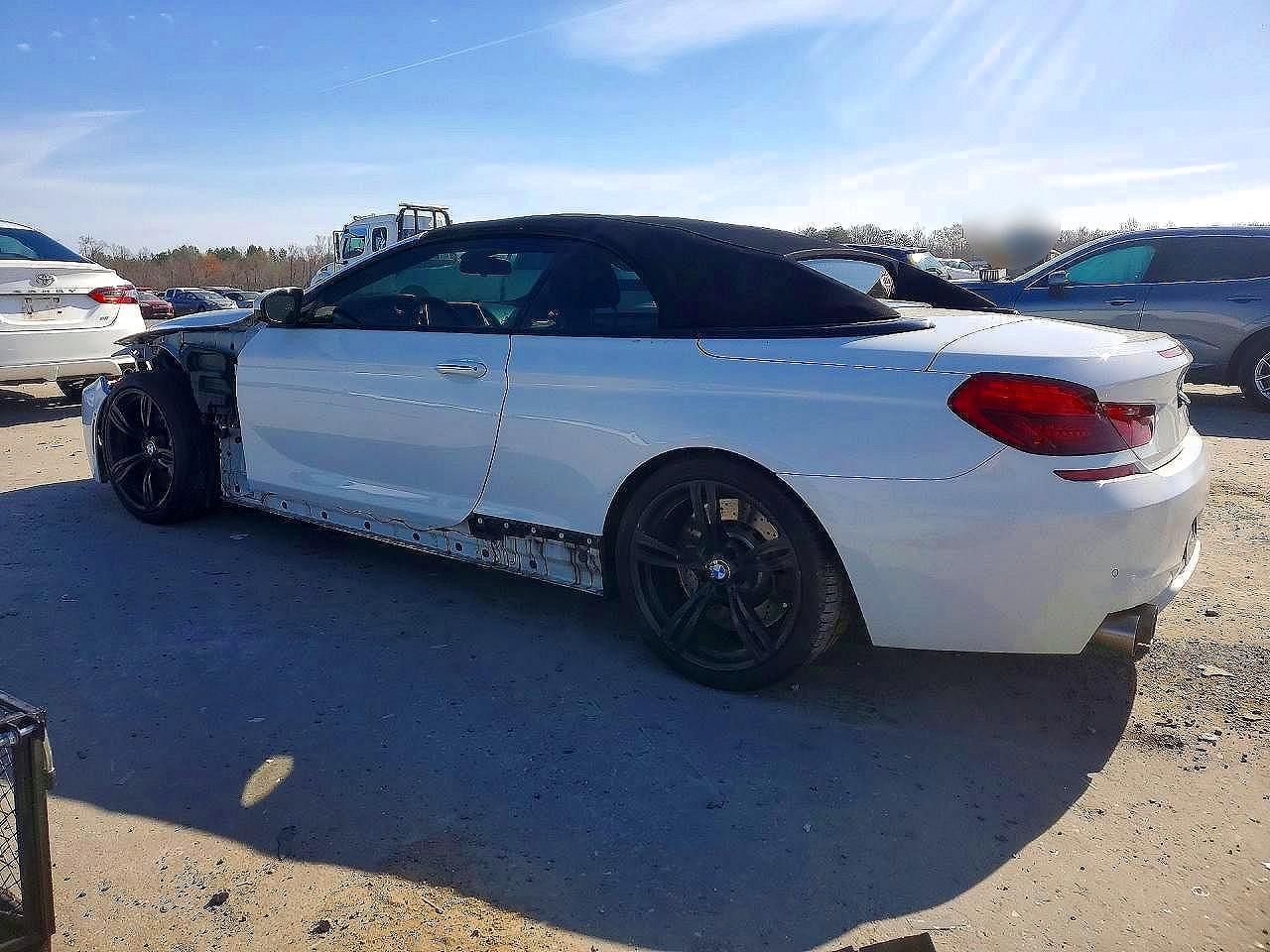 2015 BMW M6 - zdjęcie 2