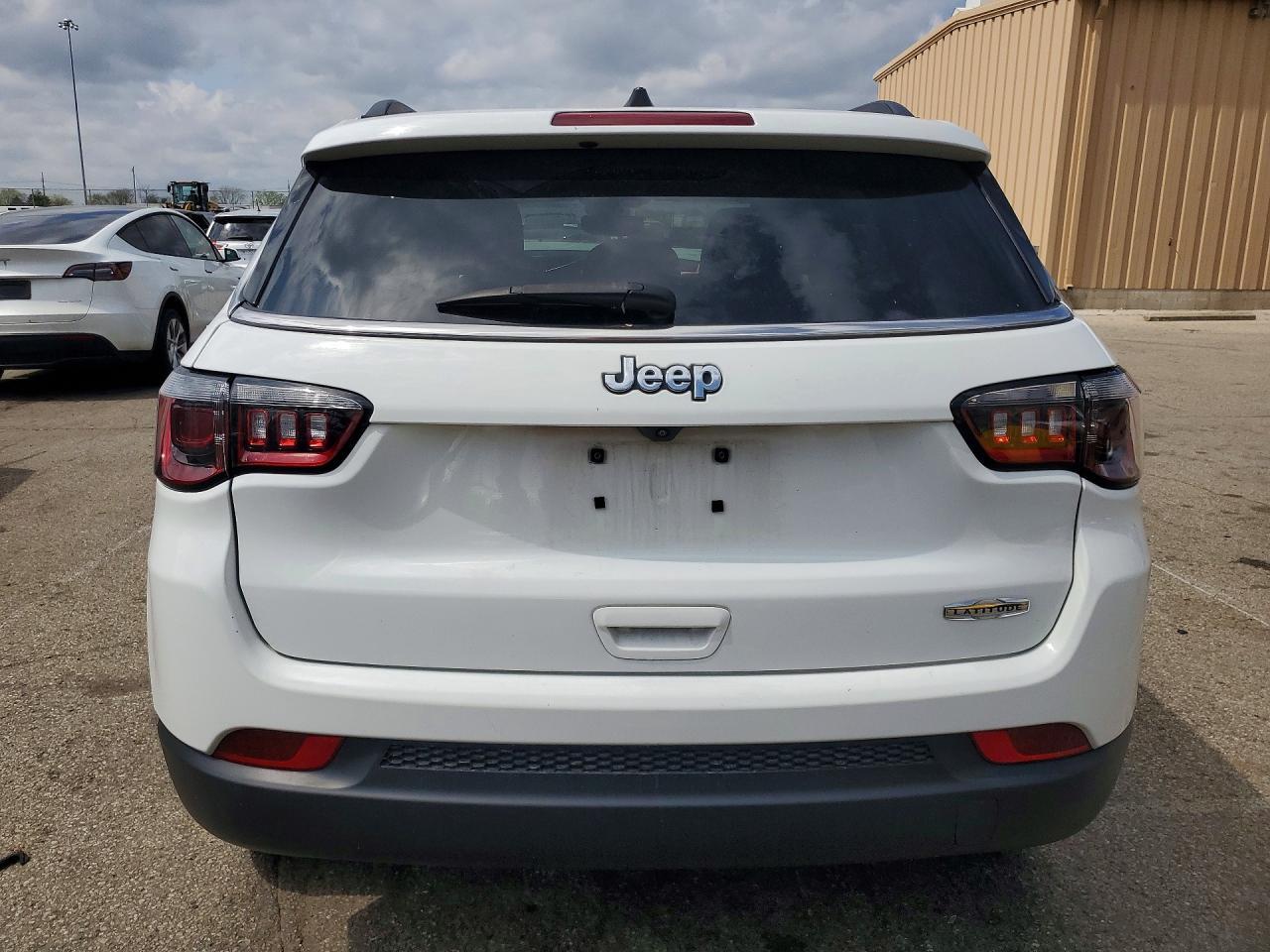 2022 Jeep Compass Latitude - zdjęcie 6